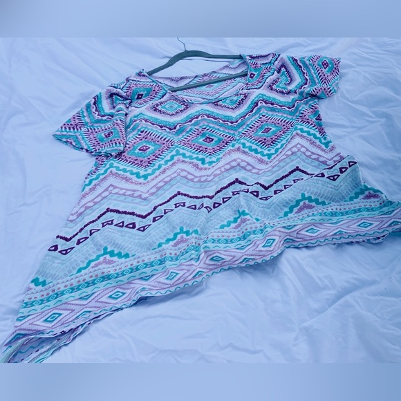 Very Gently Used Women’s Scoop Neck Top No Tags- Best Guess L/XXL, Ties on Sides - Picture 7 of 17